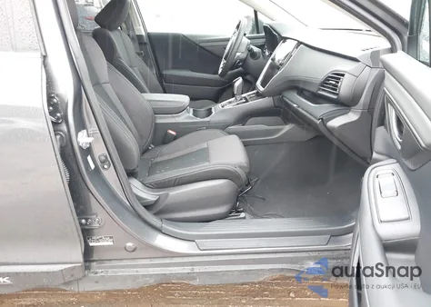 2025 Subaru Outback Premium z USA, uszkodzony, nr VIN 4S4BTADC8S3335207